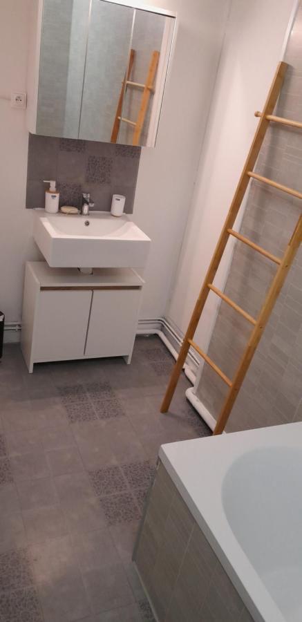 Appartement 2 Ch 40 M2 Au Pied Des Pistes De Ski Enchastrayes Exterior foto